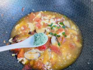 18、西红柿香菇汤,蔬之鲜调味