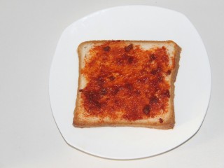 7、幸福早餐~火烧云土司,涂抹均匀