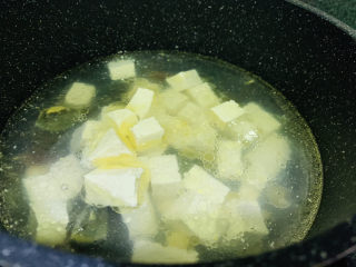 11、苋菜豆腐汤,转大火
