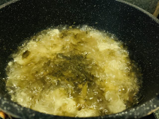 13、黑鱼豆腐汤,煮开5分钟