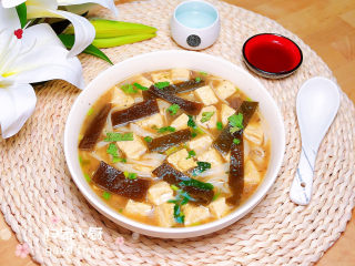 17、海带豆腐汤,鲜美极了！吃起来吧！