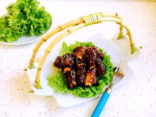 13、#请来一勺黑酱油# 糖醋小排骨（懒人版）,成品图