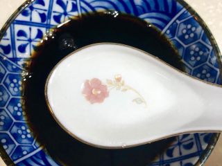 7、糖醋排骨,6勺白水。