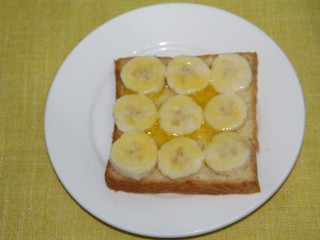 16、幸福早餐烤香蕉土司,这是涂完的效果