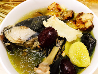 13、当归黄芪乌鸡汤,满屋的当归味儿