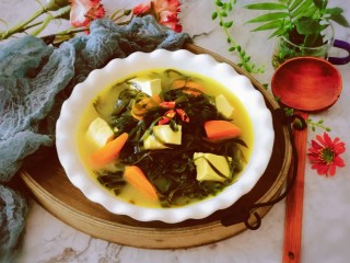 16、海带豆腐汤,出锅 非常鲜美