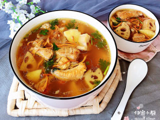 20、虫草花排骨汤,补偿各种营养哟！