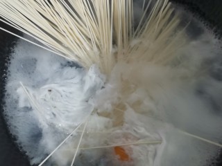 9、阳春面,然后下面