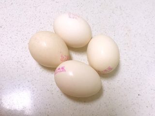 2、传统蛋糕,鸡蛋