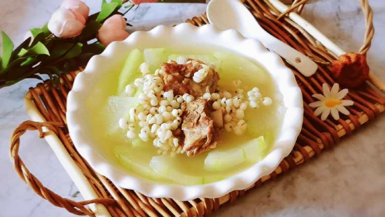 冬瓜薏米排骨汤