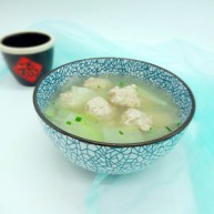 一碗汤+简单不失美味的冬瓜丸子汤