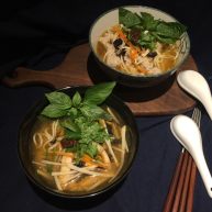 鱿鱼羹面/肉羹面