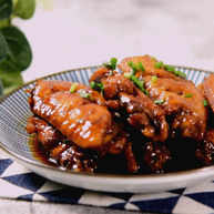 蜜汁鸡翅的家常做法,香嫩口感,抵不住的美味诱惑