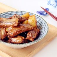 土豆烧排骨
