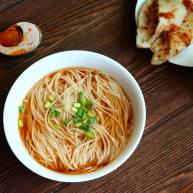 懒人料理+快手清汤挂面