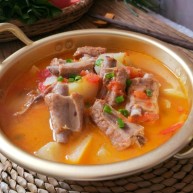 番茄小排土豆汤