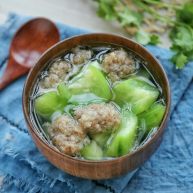 丝瓜肉丸汤