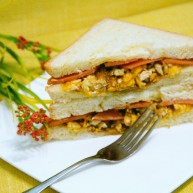 快手早餐鸡蛋火腿三明治