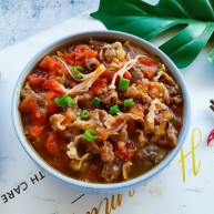 酸汤肥牛金针菇