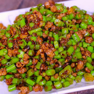 肉末炒豆角