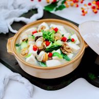 海鲜木耳豆腐羹