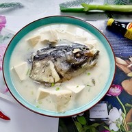 豆腐鱼头汤