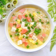 鲜香浓郁的菌菇豆腐汤