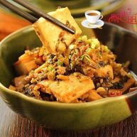 雪菜肉末烧豆腐