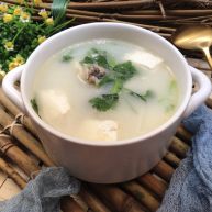 豆腐鱼头汤