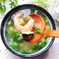 青菜口蘑虾干汤