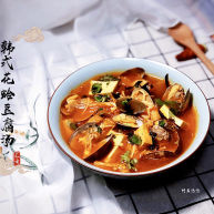 花蛤豆腐汤韩式花蛤豆腐汤