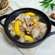 花生莲藕排骨汤