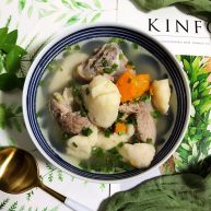 胡萝卜芋艿排骨汤