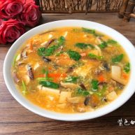 杂烩酸辣汤