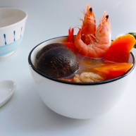 排骨胡萝卜鲜虾汤