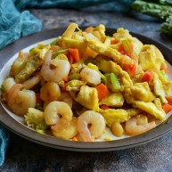 芹菜鸡蛋炒虾仁