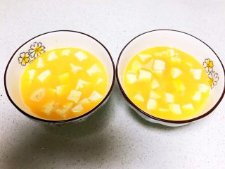 15、什锦蛋蒸豆腐,2个碗都是8分满