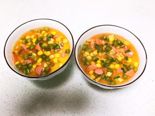 29、什锦蛋蒸豆腐,撒上香葱叶即可