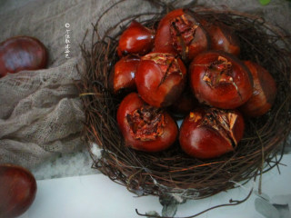 9、家常版的糖炒板栗,来，举个栗子