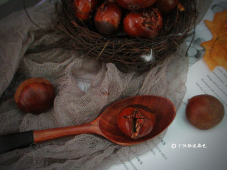 14、家常版的糖炒板栗,闻到满大街都是糖炒栗子的香味