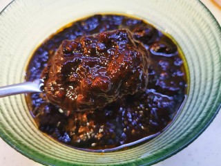 21、炸酱面~自制手擀面版,盛到碗里备用