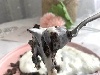 9、鲜奶麻薯,和奥利奥碎一起很好吃