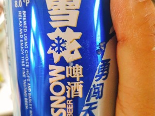 2、蒜泥龙虾,啤酒两瓶