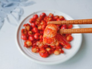 15、麻辣虾尾,来一起享用吧！