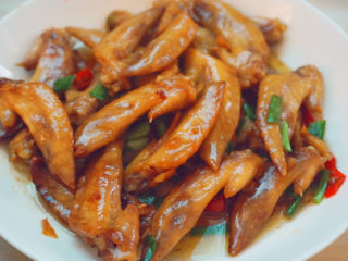 20、香辣鸡翅尖,啧啧啧就可以享用啦