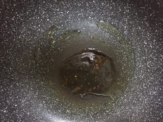 13、孜然土豆,锅留底油