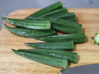 6、培根秋葵卷,窃取蒂部