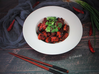 10、家常三杯鸡,肉香味浓，甜中带咸，咸中带鲜