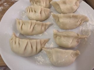 16、猪肉白菜水饺,随便怎么掐都可以