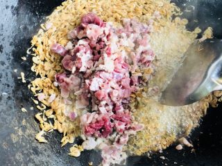 22、客家小吃：蒜苗粿（葫粄）➕菜头粄,加入猪肉